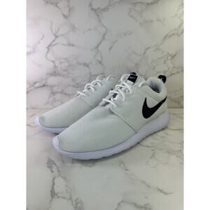 Size 9 Nike Roshe One White Black Womens Running Walking Shoes NEW 844994 101 🔥